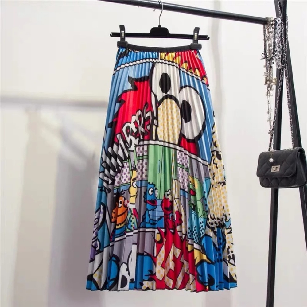 Pleated skirt